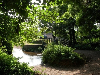 Foto von einer Brcke in Bossington